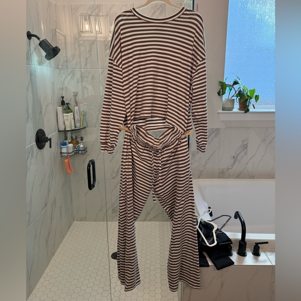 Daily Drills Striped Cotton top and pants -Mocha